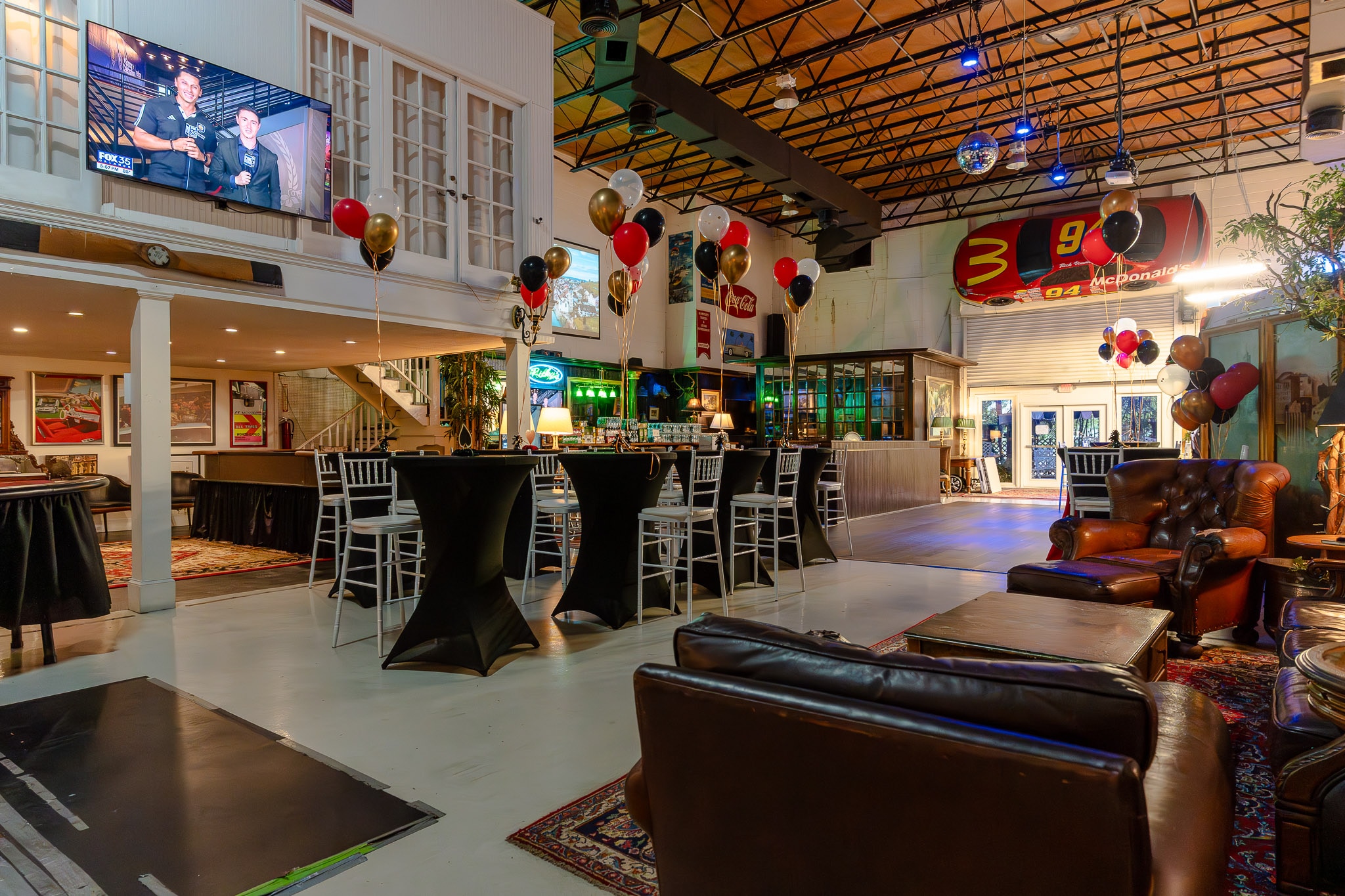 The Shop Cocktail & Lounge Seating