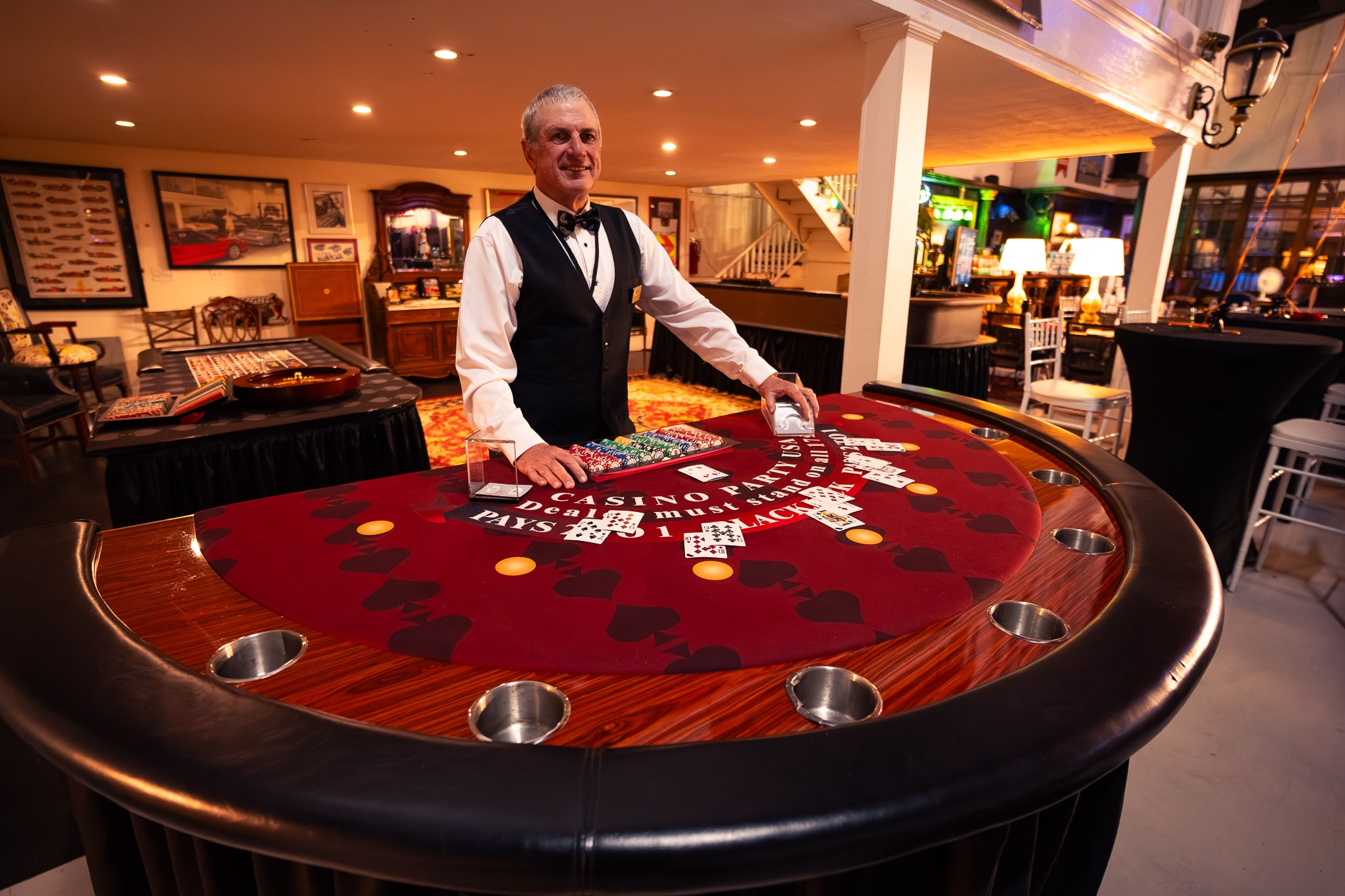 Professional Table Dealer